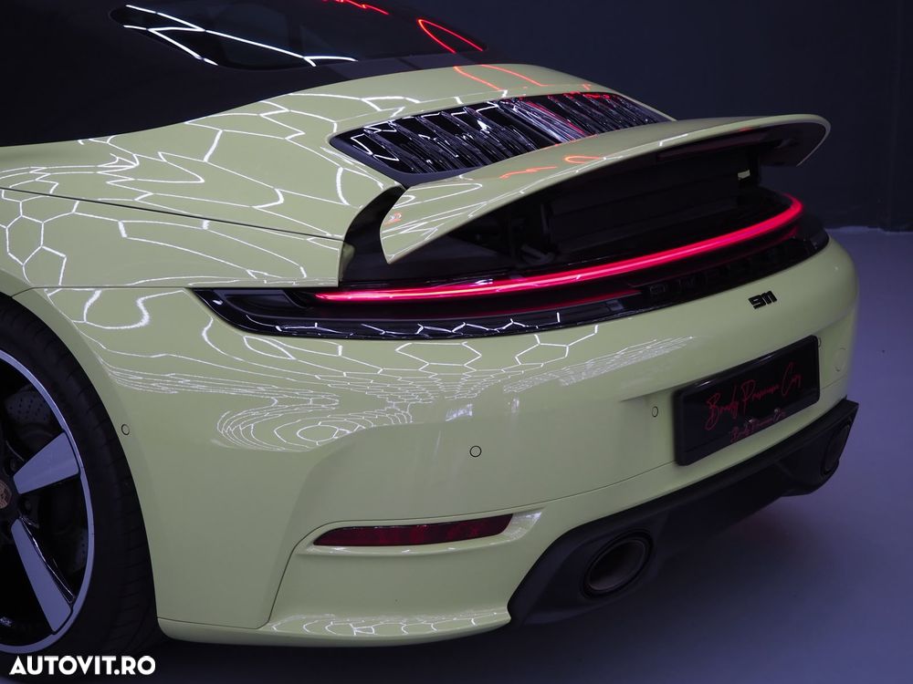 Porsche 911 Carrera PDK - 14