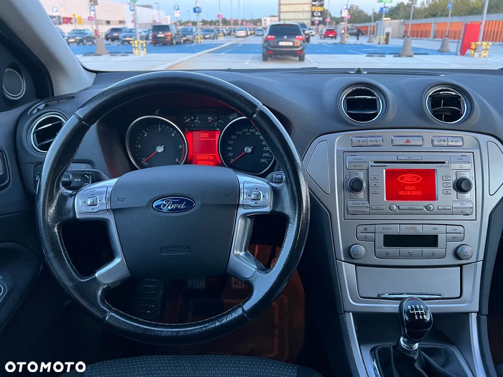 Ford Mondeo - 14
