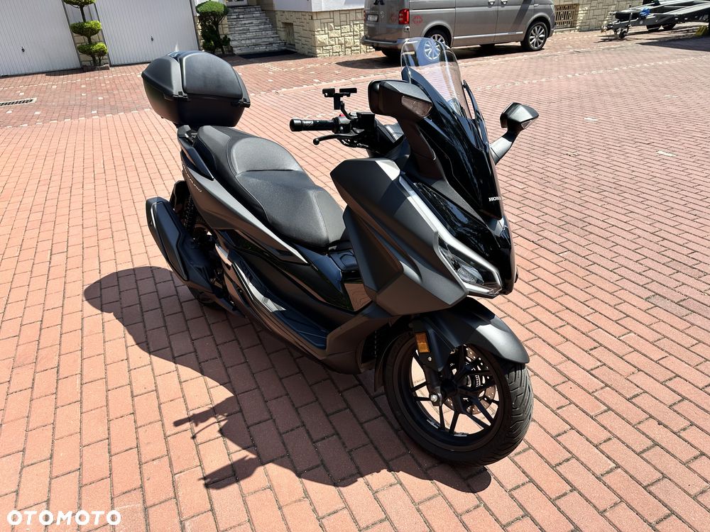 Honda NSS - 4