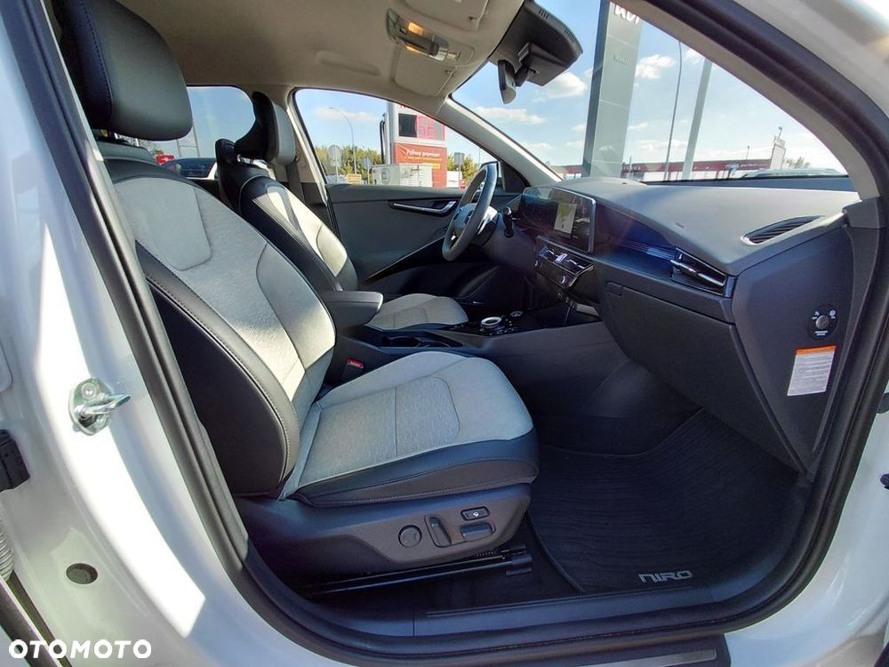 Kia Niro e-Niro 64kWh XL - 25