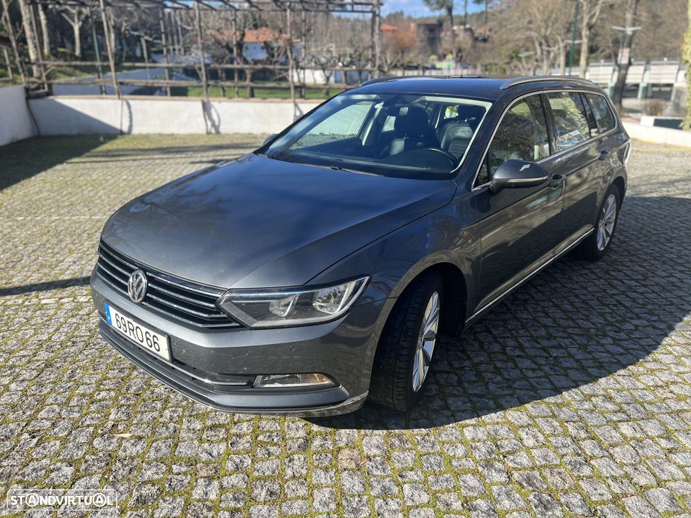 VW Passat Variant 2.0 TDi Highline DSG - 1