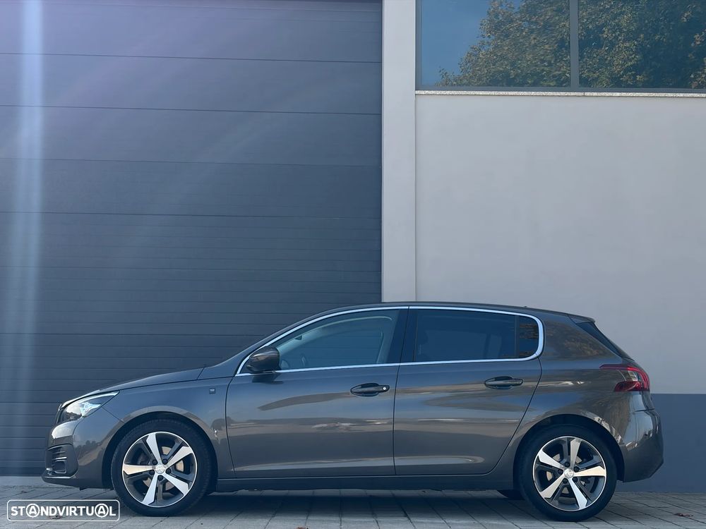 Peugeot 308 PureTech 130 GPF EAT8 Stop & Start Tech Edition - 8