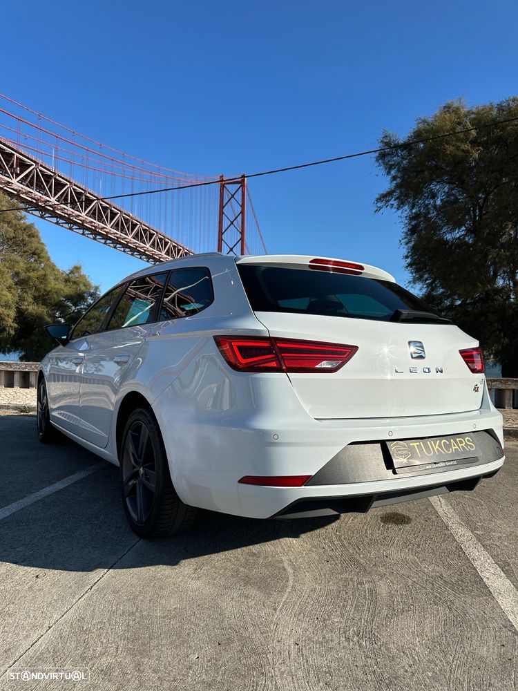 SEAT Leon ST 1.6 TDI FR S/S - 9