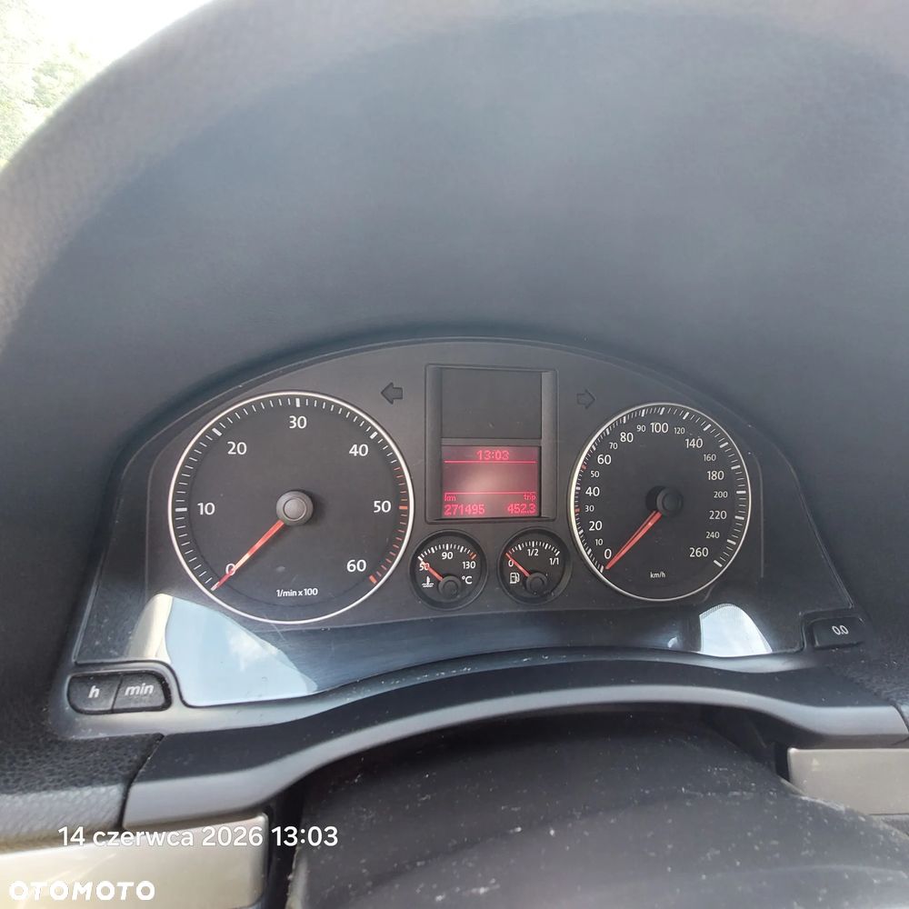 Volkswagen Golf 1.9 TDI DPF Comfortline - 8