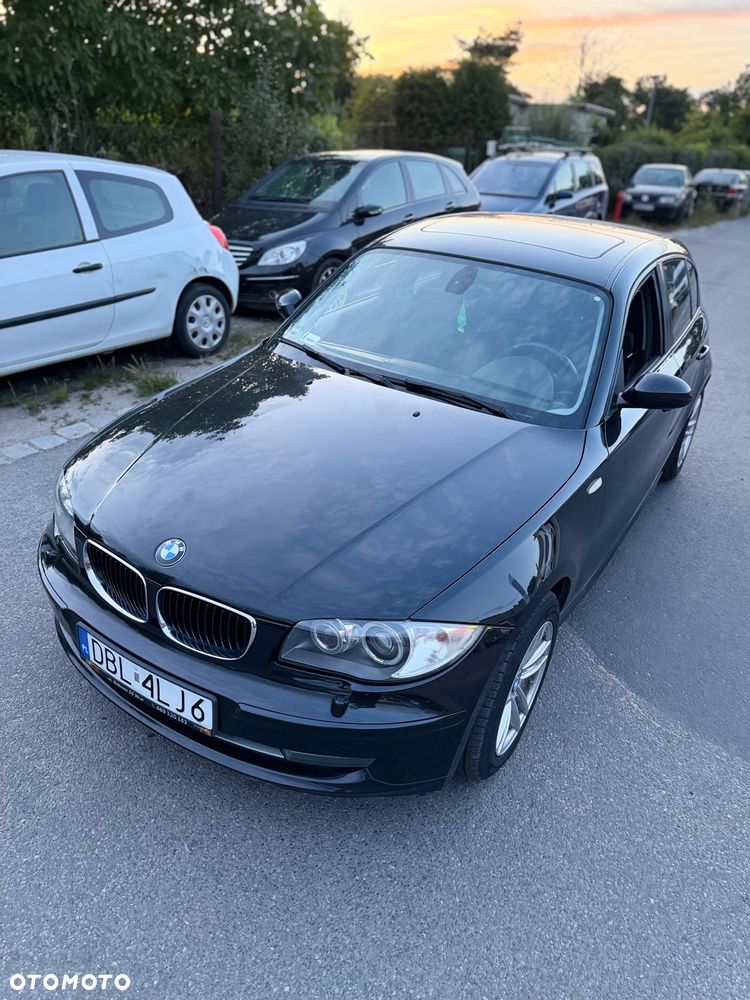 BMW Seria 1 120i - 2