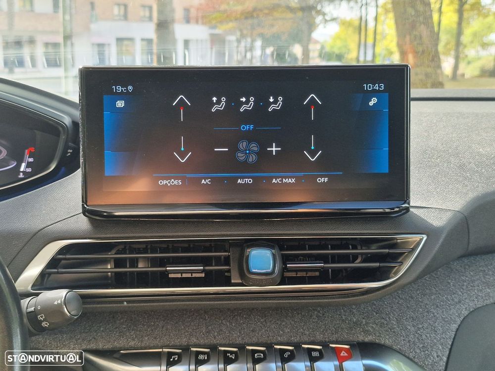 Peugeot 3008 1.5 BlueHDi Allure Pack EAT8 - 33