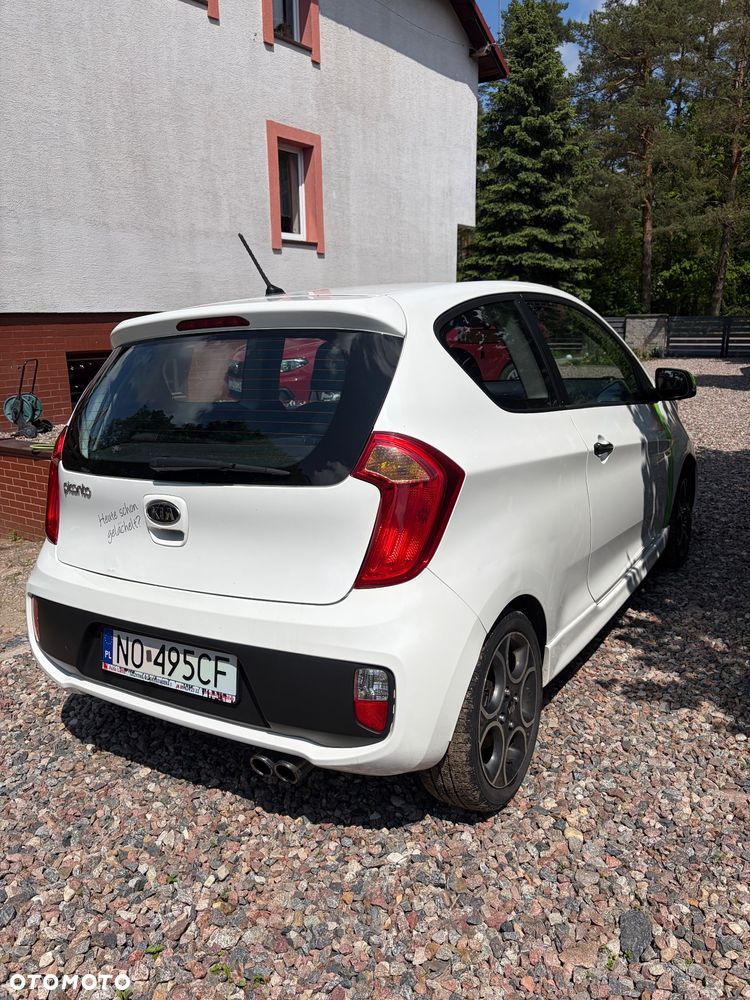 Kia Picanto 1.0 L - 4