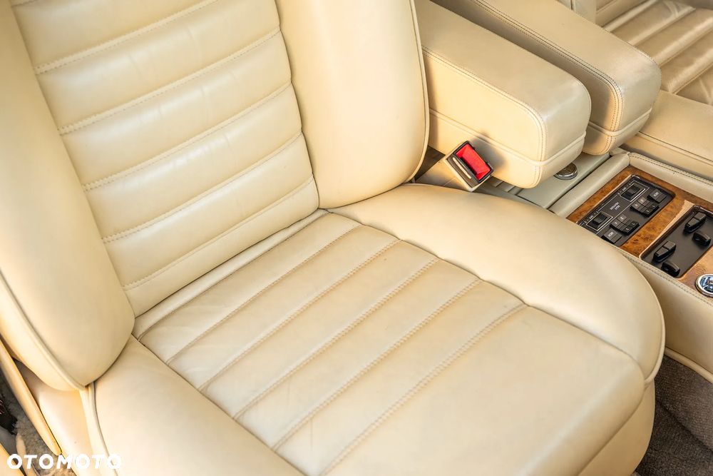 Bentley Turbo R - 27