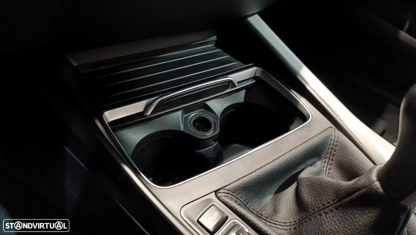 BMW 116 d Corporate Edition - 36