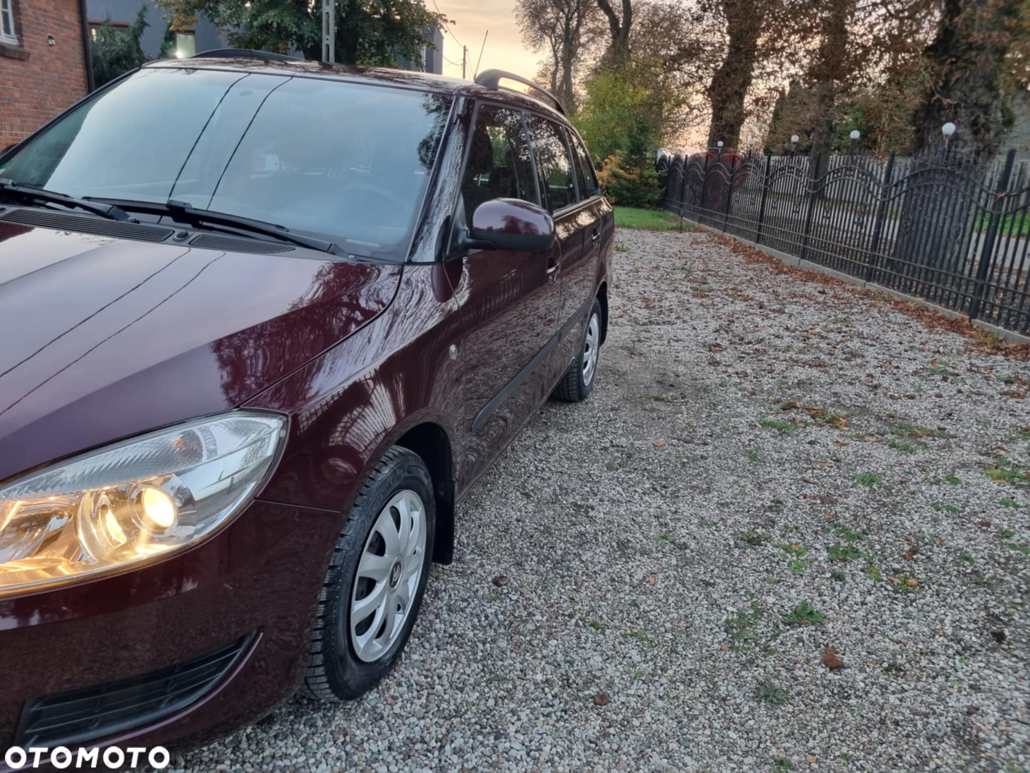 Skoda Fabia 1.2 TSI Active - 2