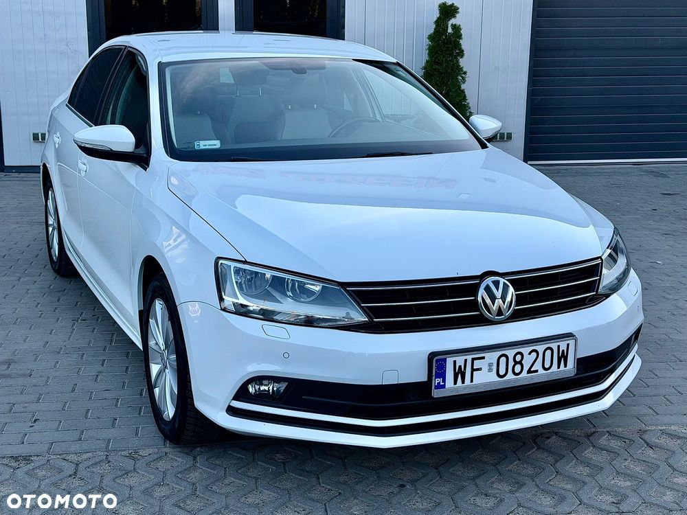 Volkswagen Jetta 1.4 TSI BMT Highline - 2