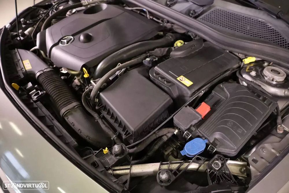 Mercedes-Benz A 200 d AMG Line - 10