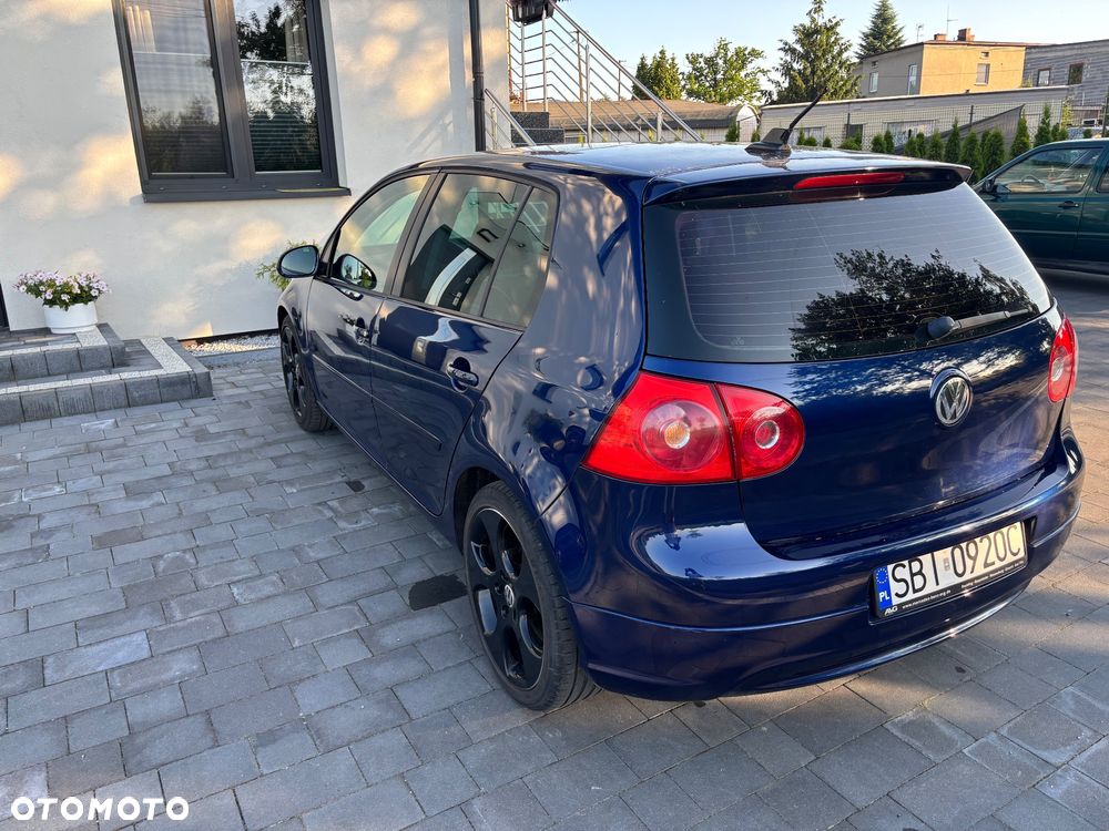 Volkswagen Golf V 2.0 TDI GT Sport - 11