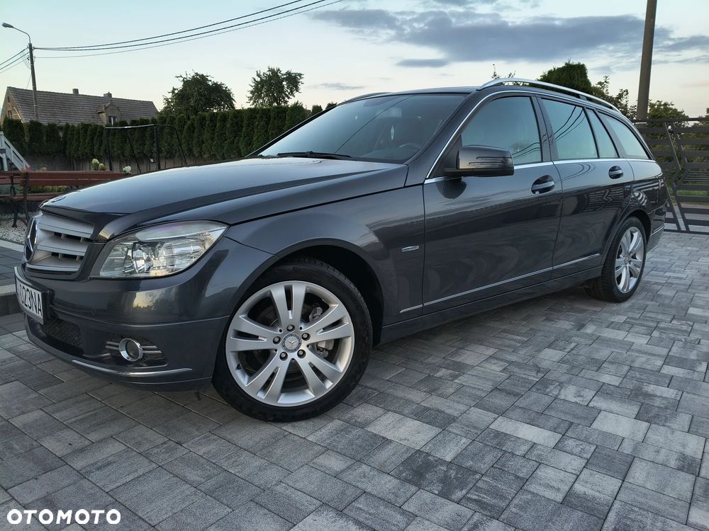 Mercedes-Benz Klasa C 180 Kompressor Automatik BlueEFFICIENCY Avantgarde - 40