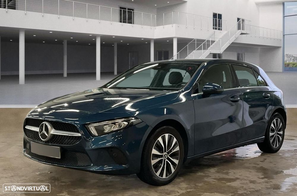Mercedes-Benz A 250 e Style Plus - 1