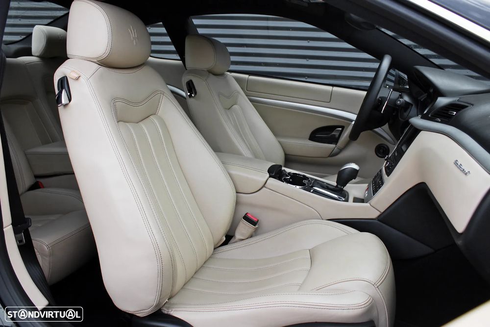Maserati Granturismo S Auto - 36