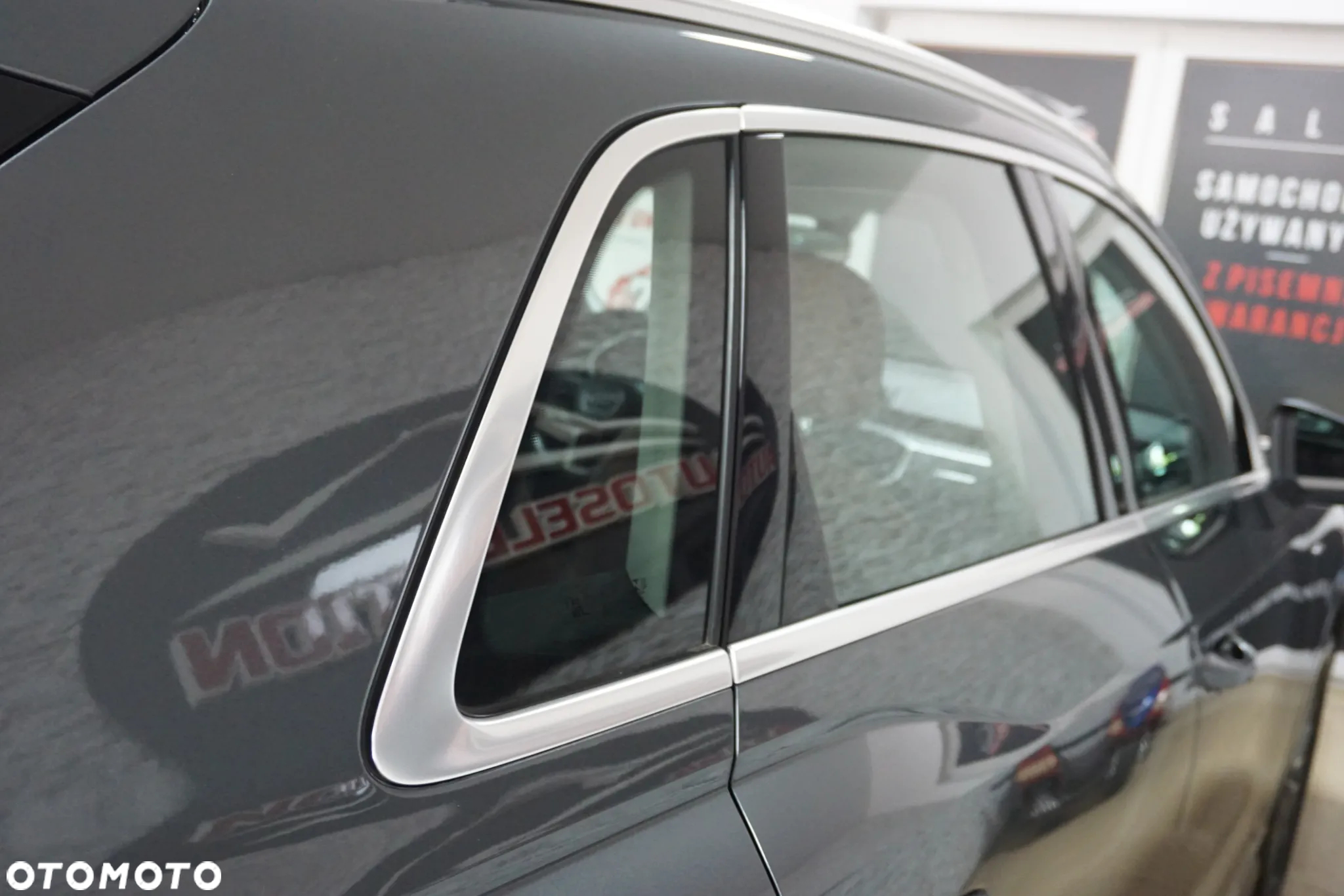 Audi Q3 40 TDI Quattro S Line S tronic - 23