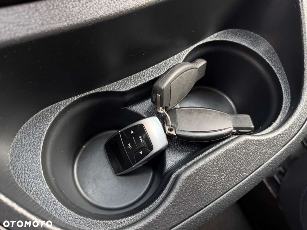 Mercedes-Benz Vito - 33
