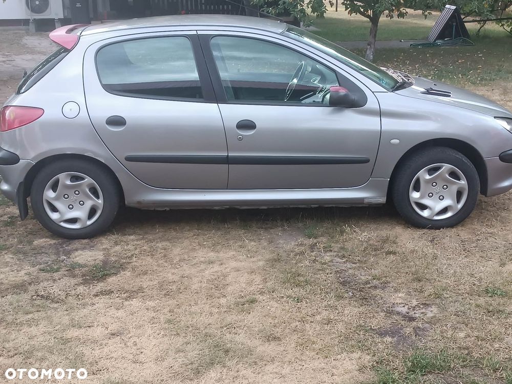 Peugeot 206 1.1 Color-Line - 3