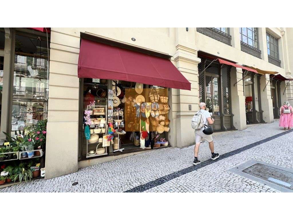 Loja de artesanato no Mercado do Bolhão - Grande imagem: 3/20