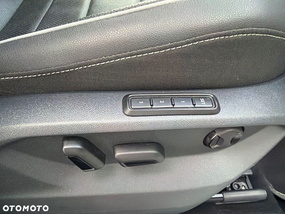 Volkswagen Tiguan Allspace - 20