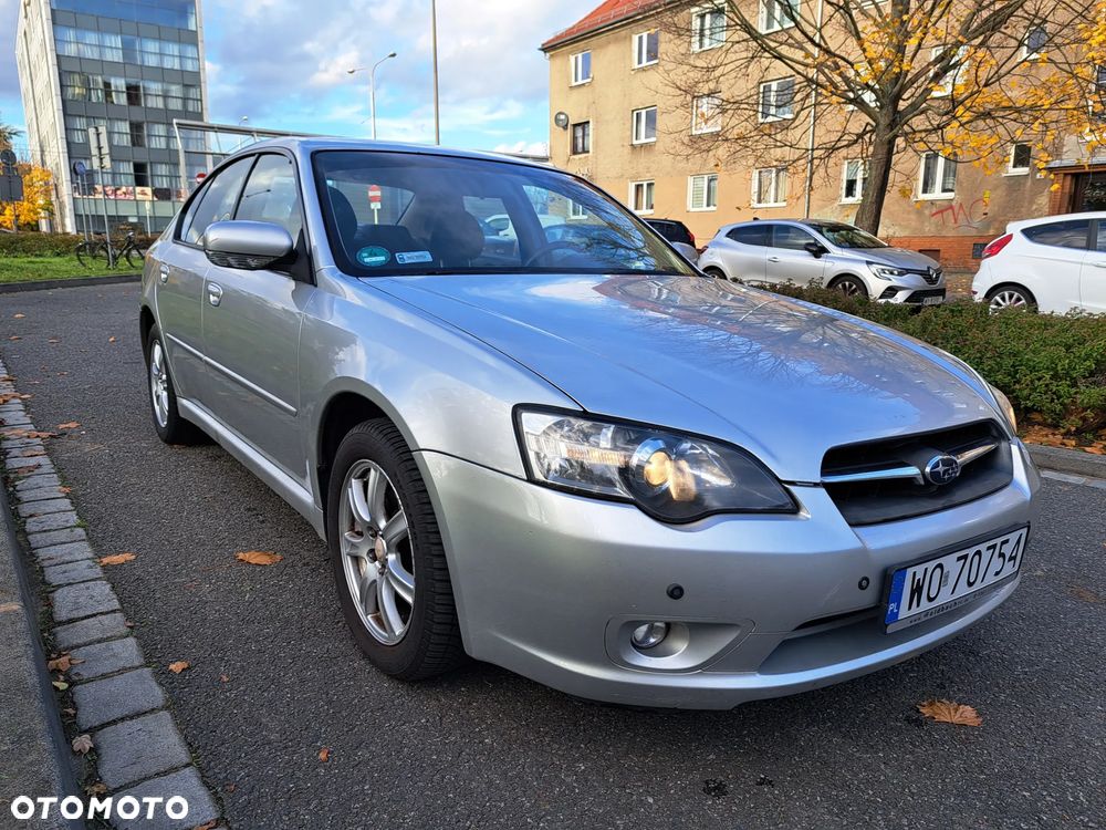 Subaru Legacy - 11