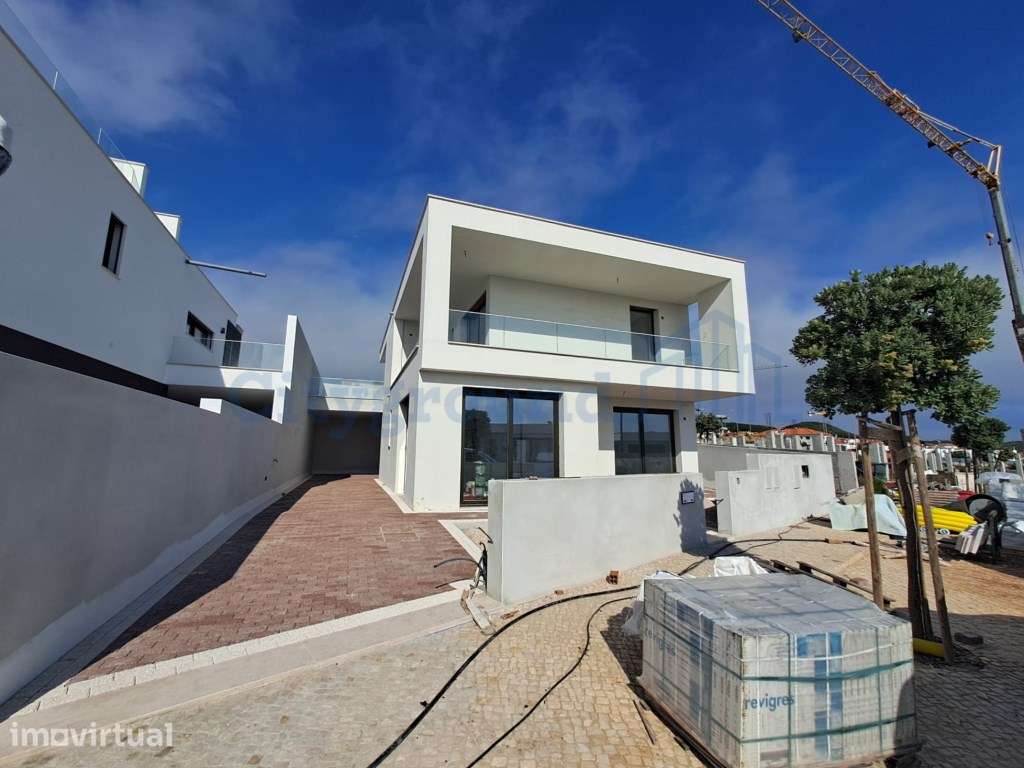 Moradia V3 com piscina e terraço a 5 minutos das praias - Grande imagem: 2/39