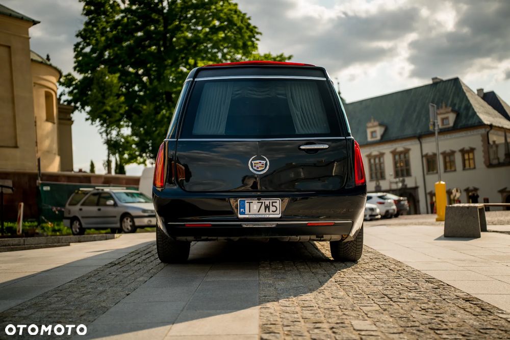 Cadillac XTS - 8