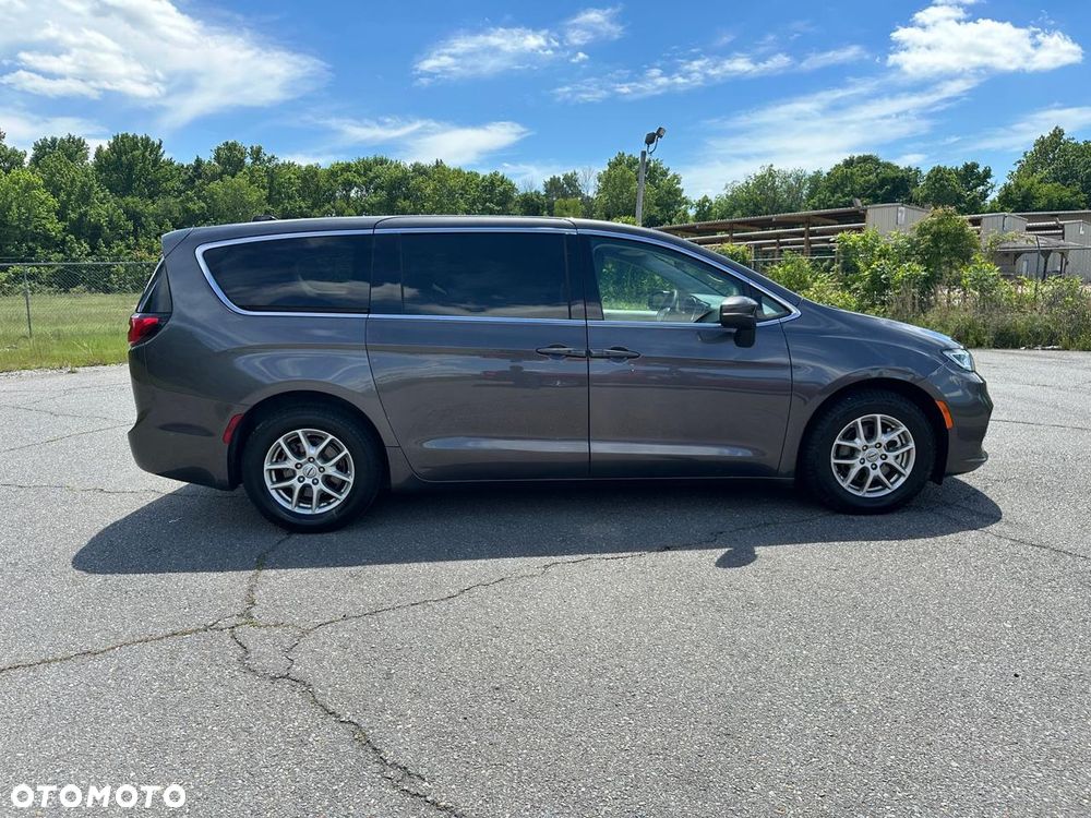 Chrysler Pacifica ver-3-6-limited - 4
