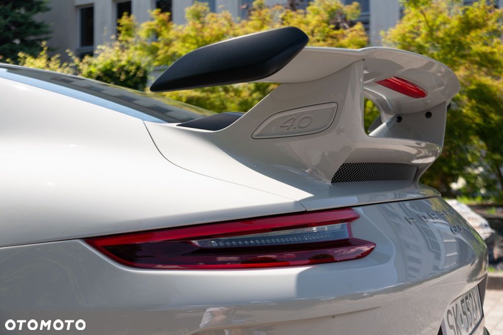 Porsche 911 - 17