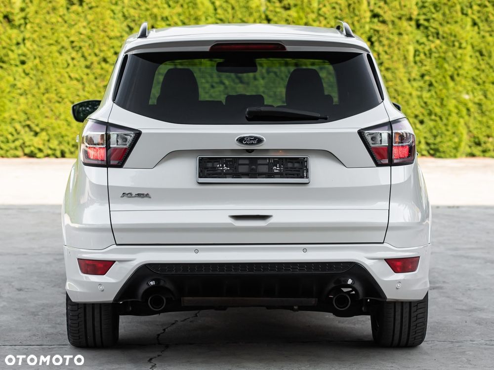 Ford Kuga 2.0 TDCi 4x4 ST-Line - 11