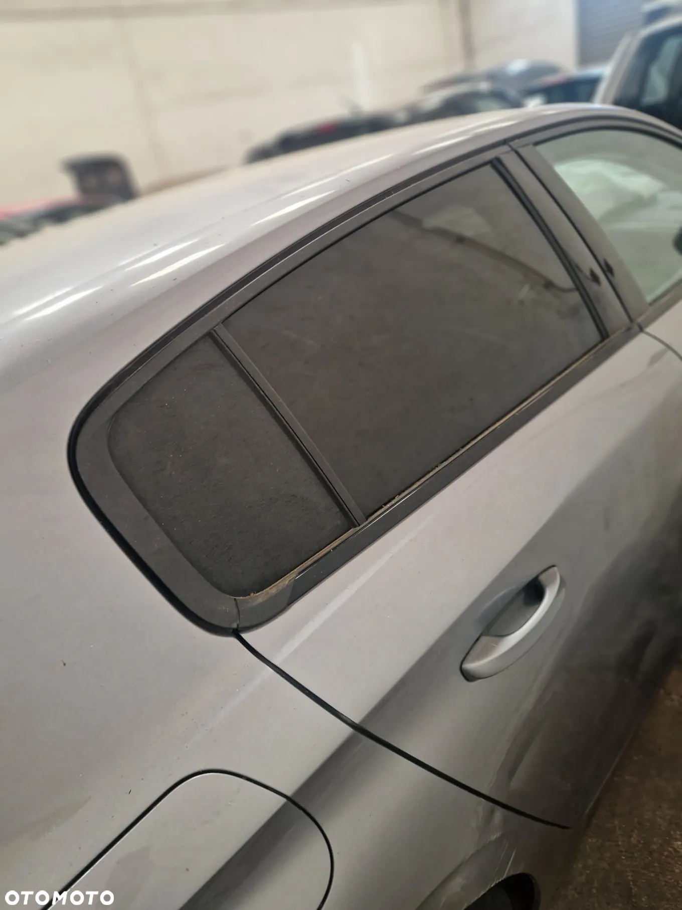 Peugeot 308 - 8