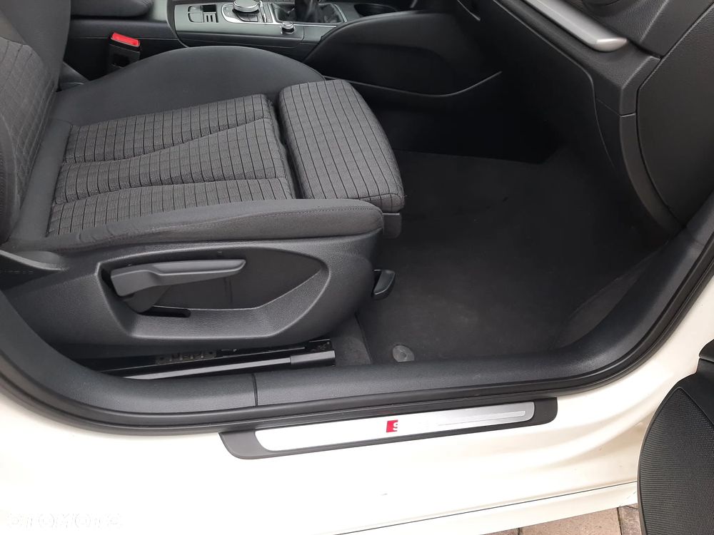 Audi A3 Sportback 2.0 TDI (clean diesel) S line Sportpaket - 20