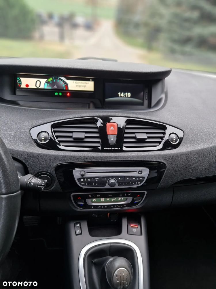 Renault Scenic TCe 130 Bose Edition - 23