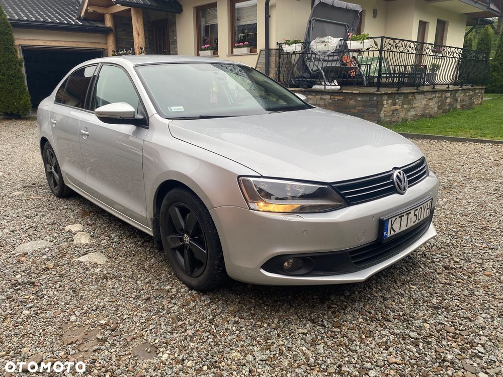 Volkswagen Jetta 1.4 TSI Comfortline - 3