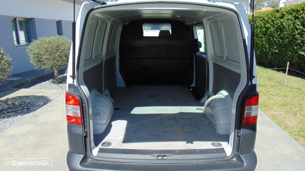 VW TRANSPORTER 2.0 TDI LONGA - 7