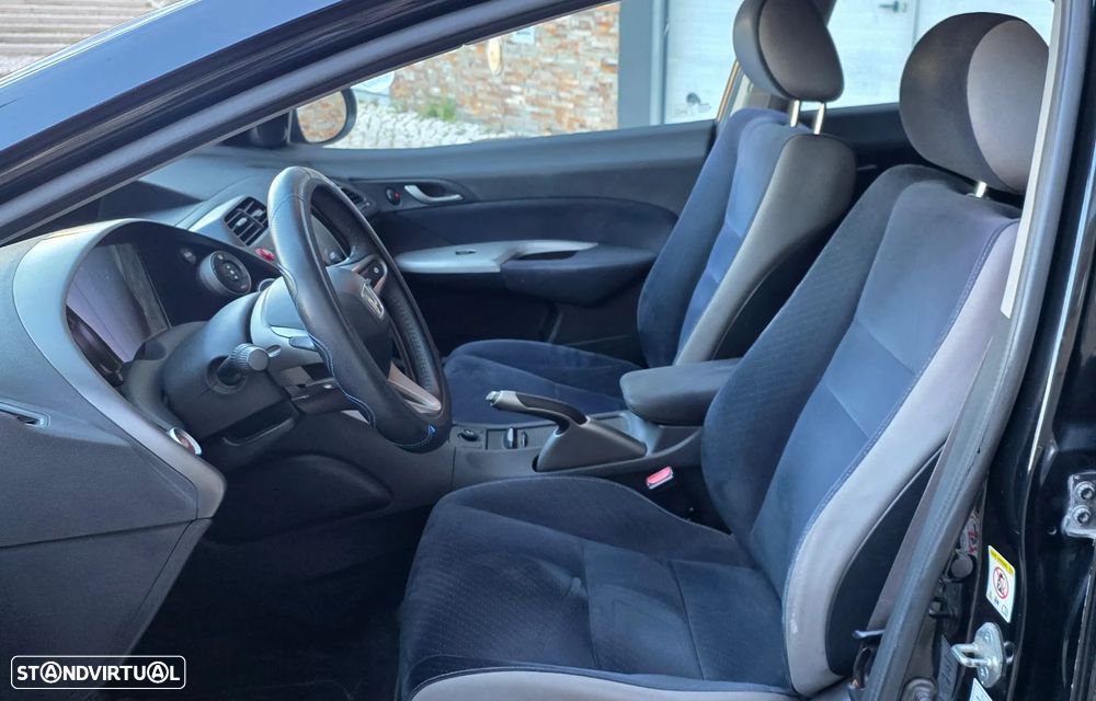 Honda Civic 1.4 Comfort - 8