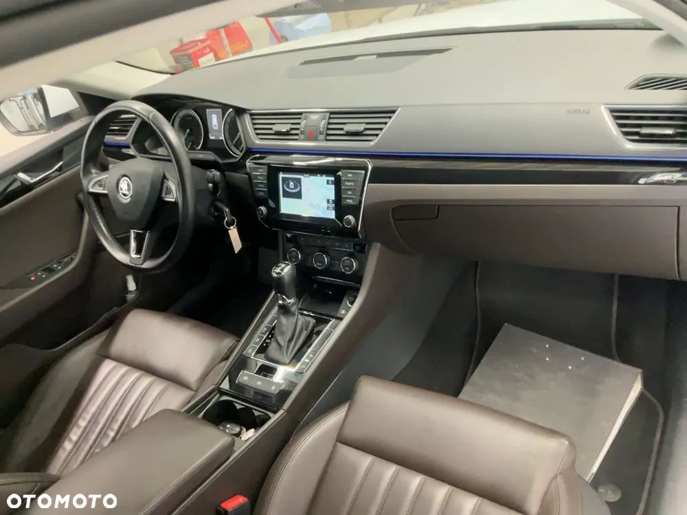 Skoda Superb 2.0 TDI L&K DSG - 4