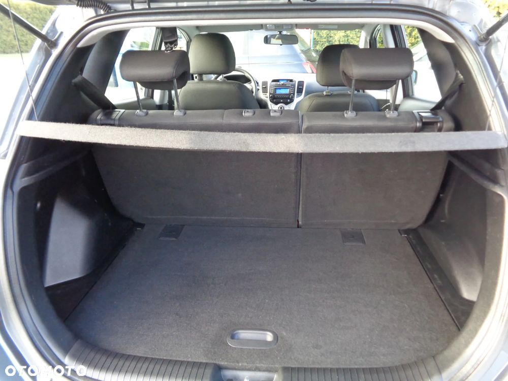 Hyundai ix20 1.6 Comfort - 14