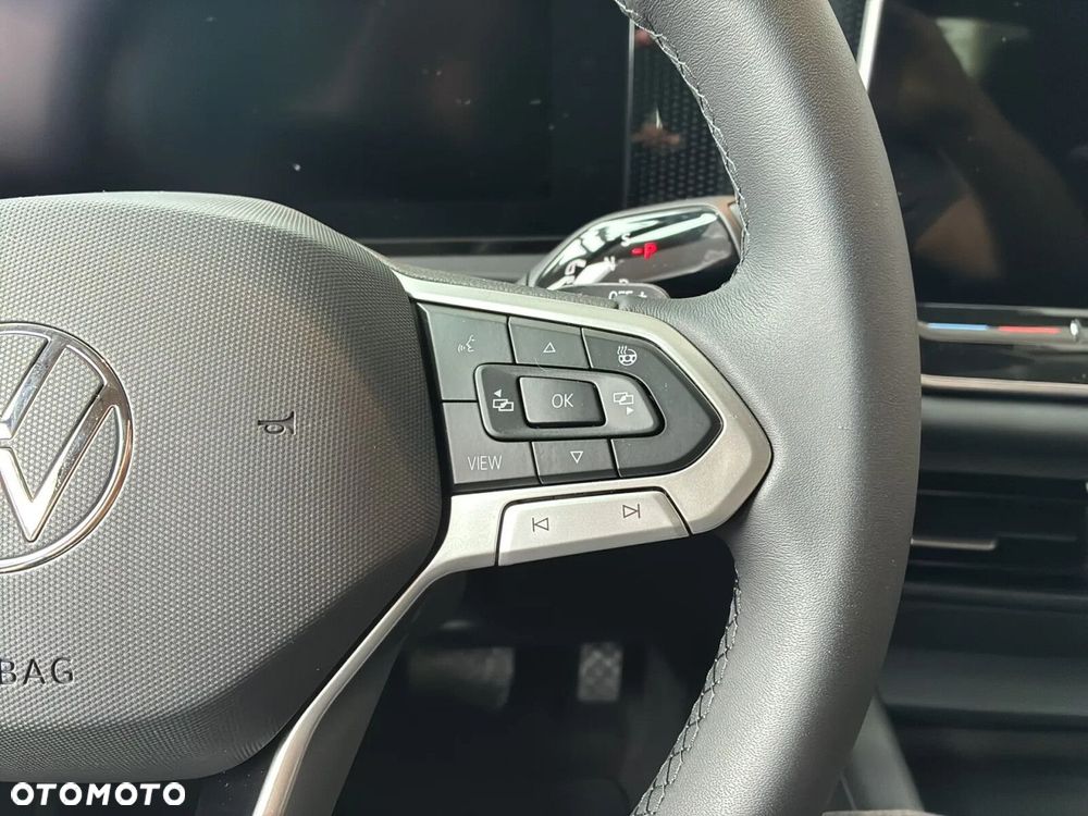 Volkswagen Tiguan - 13