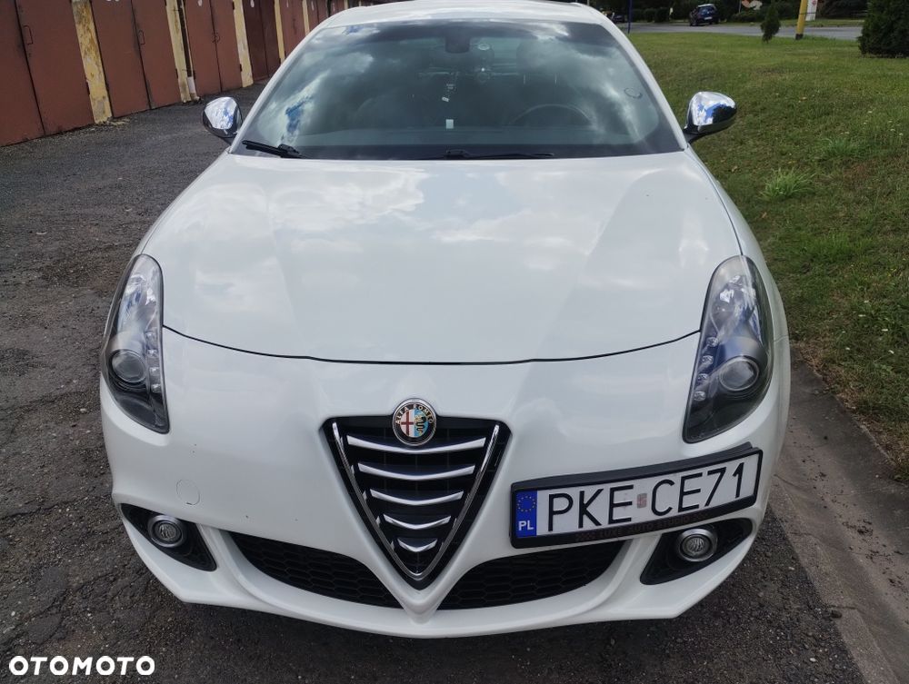 Alfa Romeo Giulietta - 8