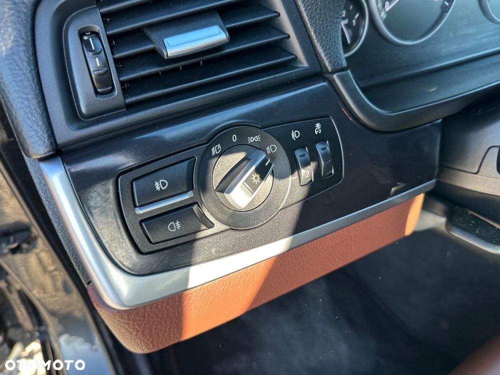 BMW Seria 5 520d Edition Fleet Exclusive - 17