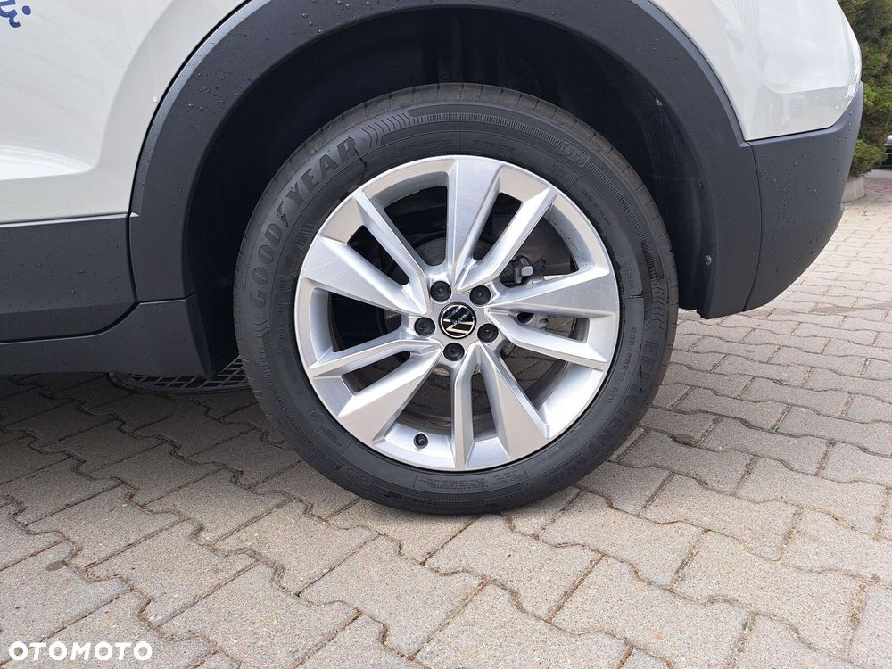 Volkswagen T-Cross - 18