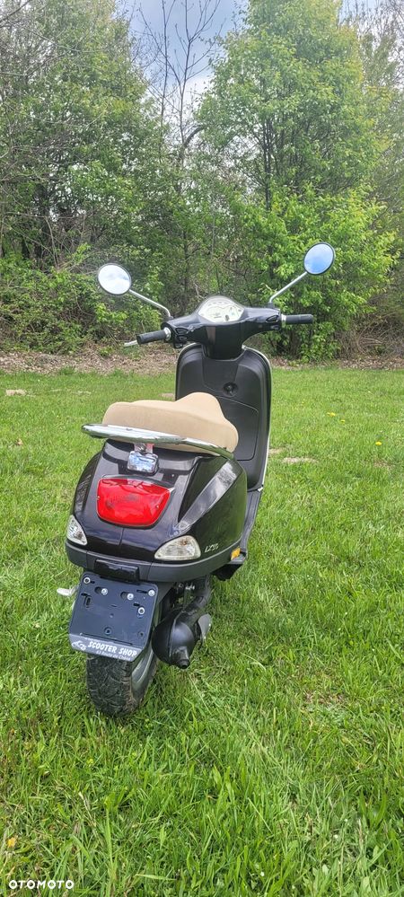 Piaggio Vespa - 4