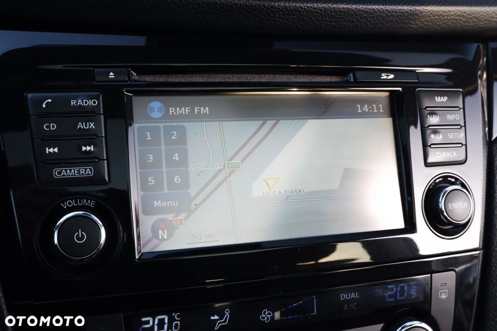 Nissan Qashqai 1.6 DCi Xtronic N-Connecta - 22