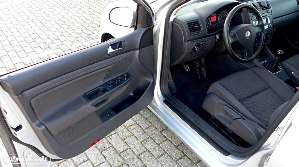 VW Golf 1.4 FSi Confortline - 4