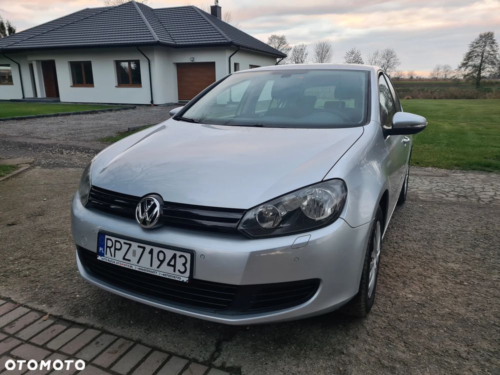 Volkswagen Golf - 18