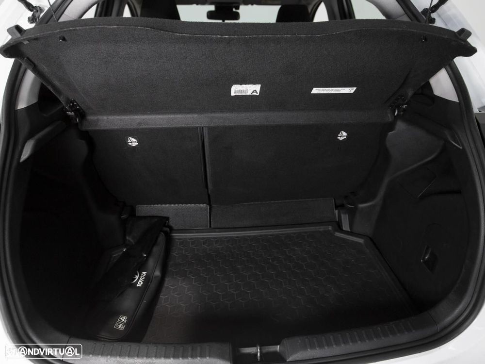 Toyota Yaris 1.0 VVT-i Comfort Plus - 11