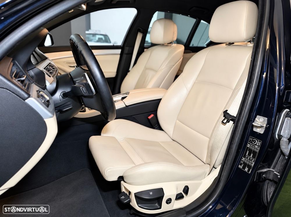 BMW 525 d Pack M Auto - 19