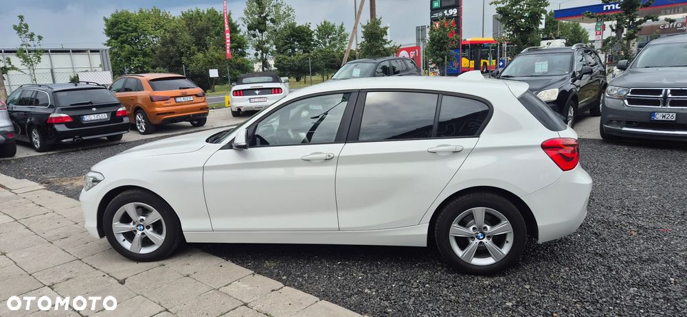 BMW Seria 1 116d - 4